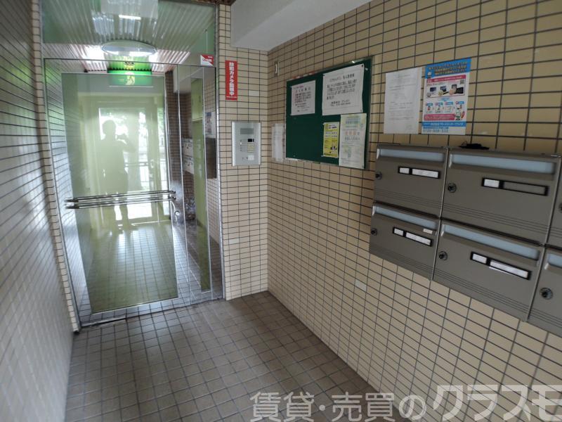 29/30 エントランス