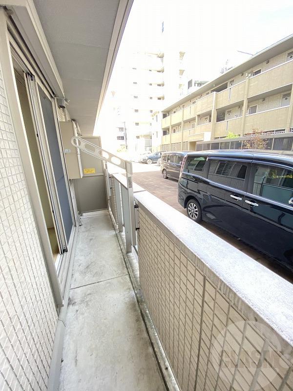 21/30 バルコニー