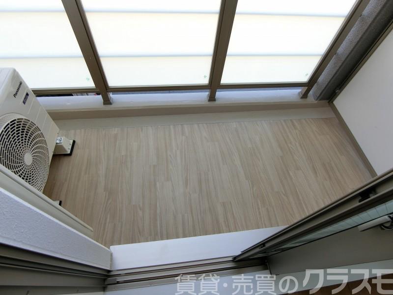 25/30 バルコニー