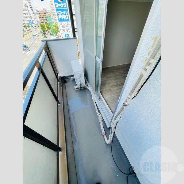 13/27 バルコニー