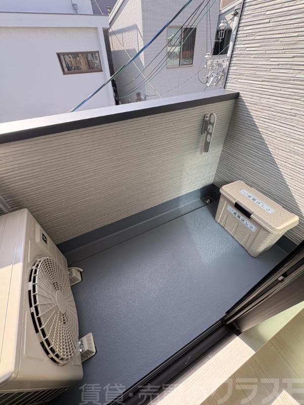 20/30 バルコニー