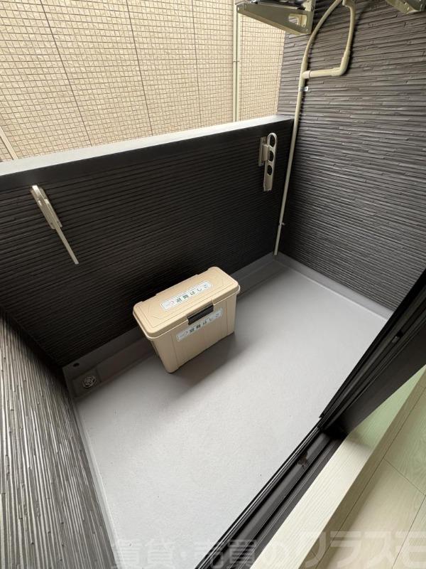 20/30 バルコニー