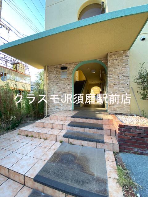 3/8 エントランス