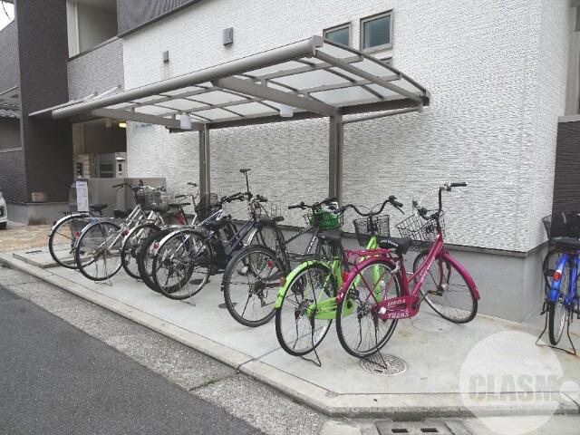 14/26 エントランス