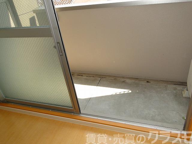 25/30 バルコニー