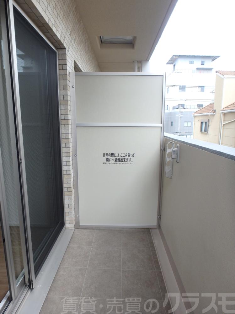 20/30 バルコニー