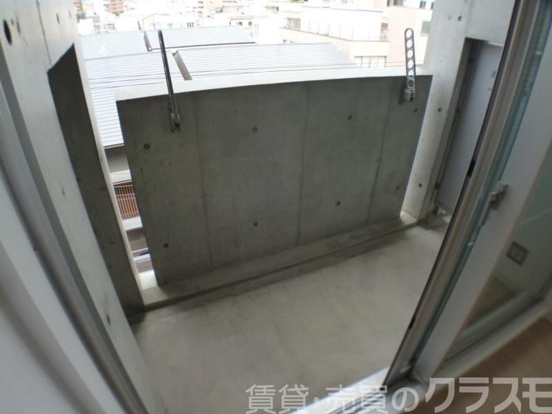 25/30 バルコニー