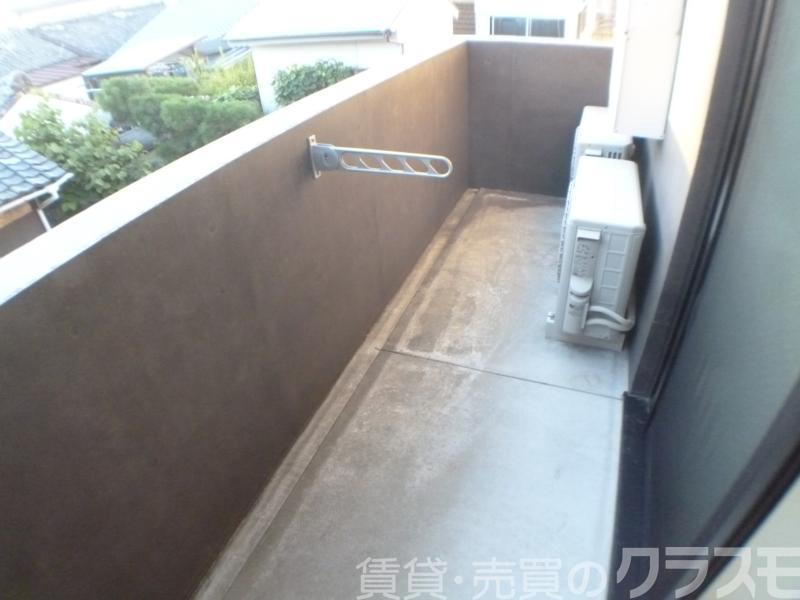 25/30 バルコニー