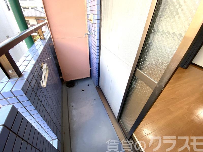 13/21 バルコニー