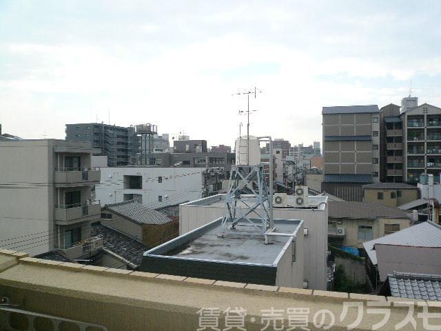 25/30 バルコニー