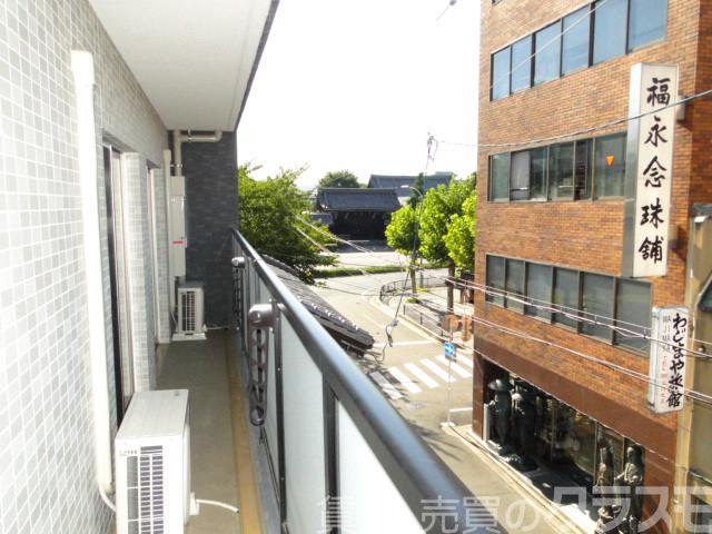 26/30 バルコニー