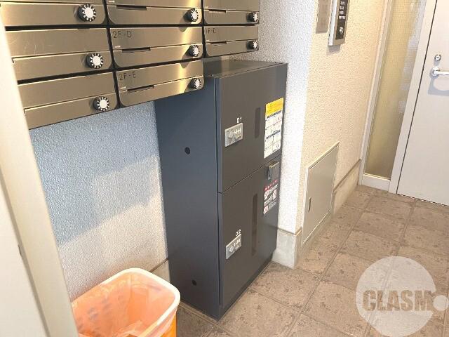 21/27 エントランス