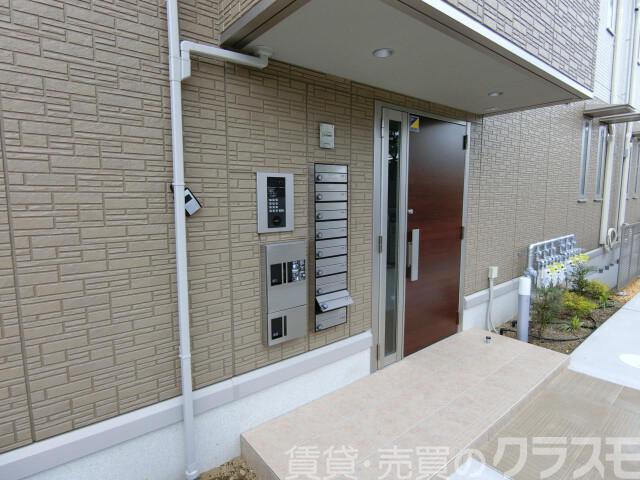 2/5 エントランス