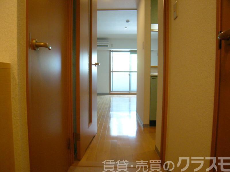 18/30 玄関