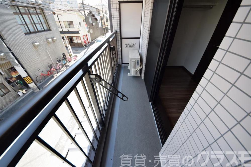 25/30 バルコニー