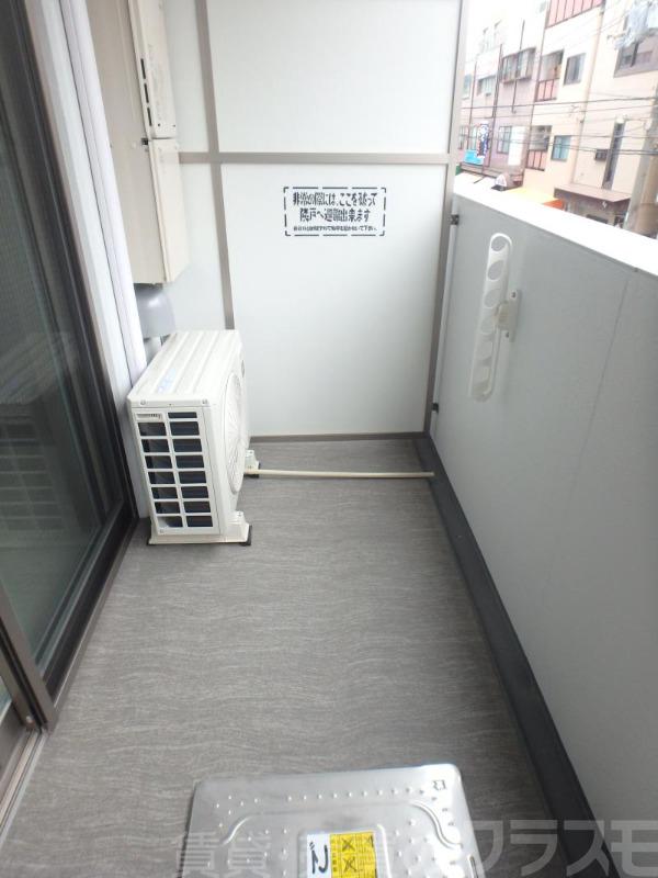 19/29 バルコニー