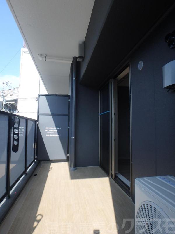 21/30 バルコニー