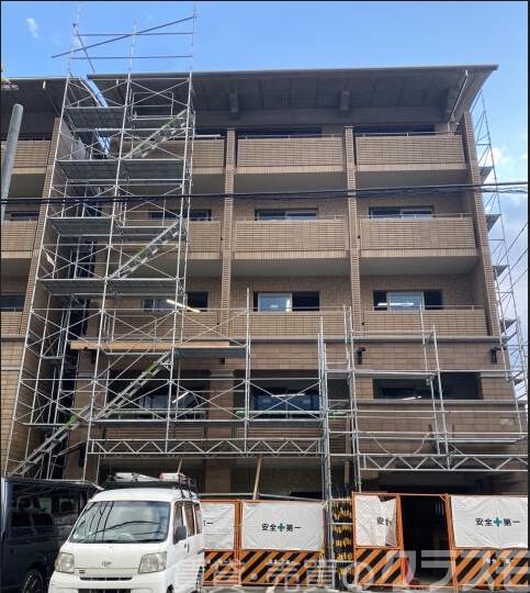 30/30 エントランス