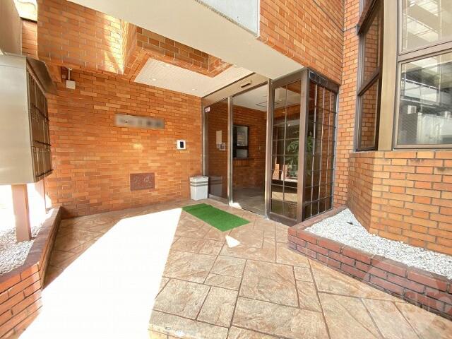 2/11 エントランス