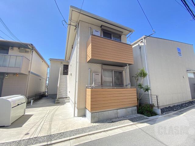 20/28 エントランス