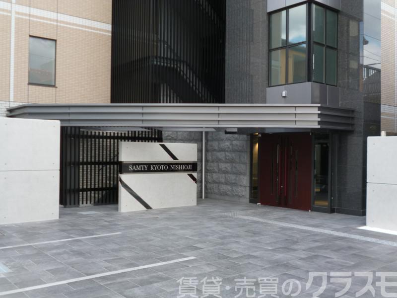 2/2 エントランス