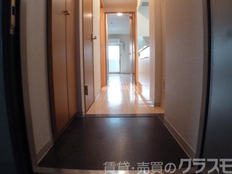 13/30 玄関