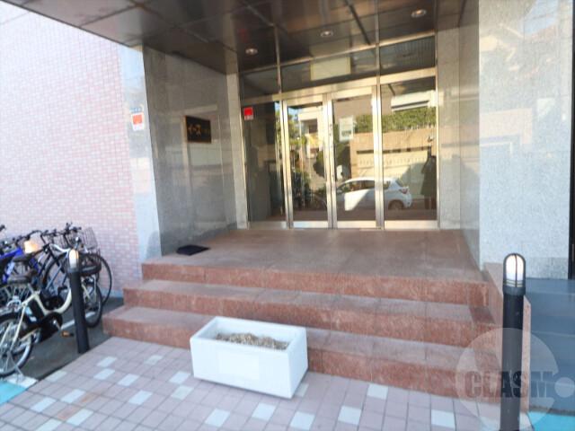 16/24 エントランス