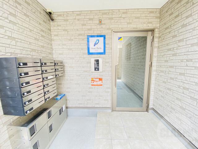 2/8 エントランス