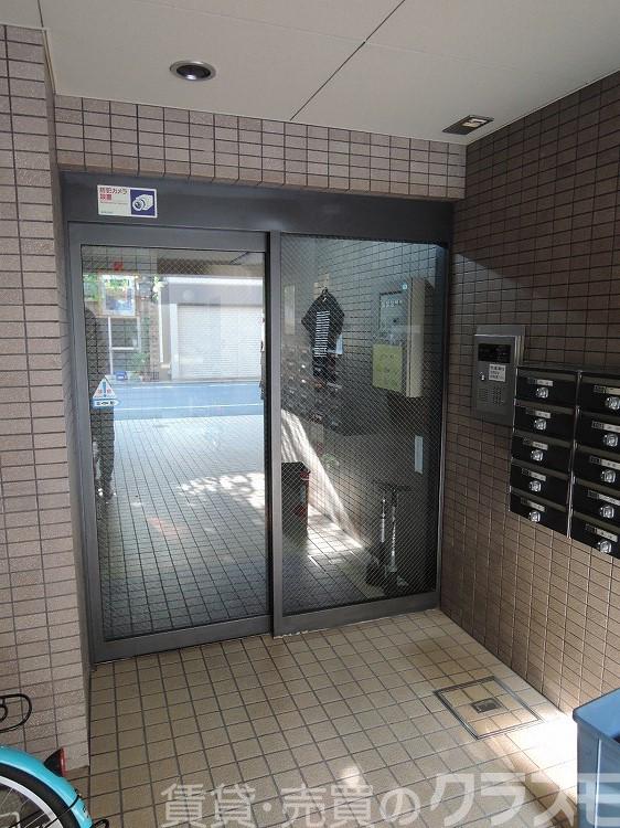 29/30 エントランス