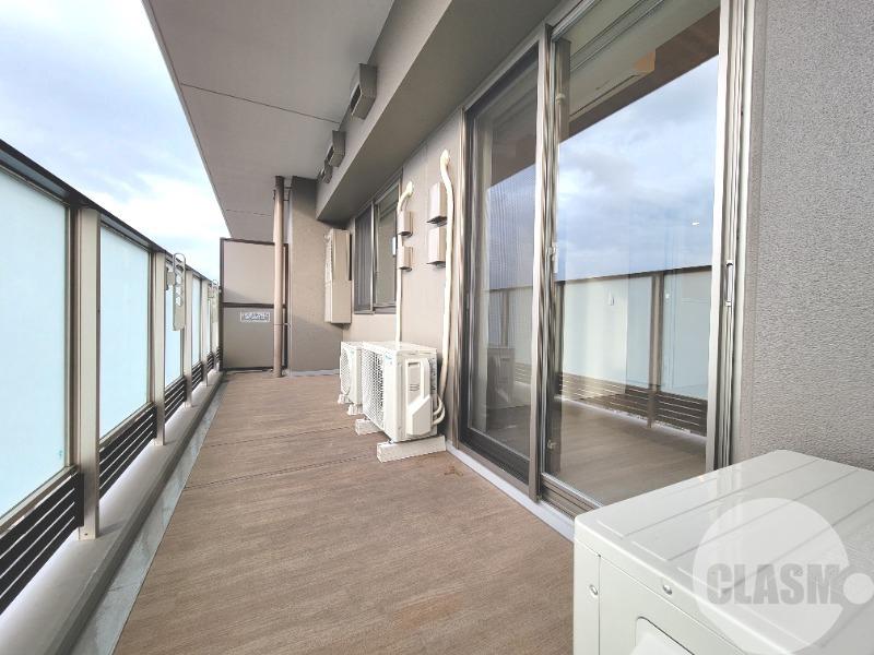 16/27 バルコニー