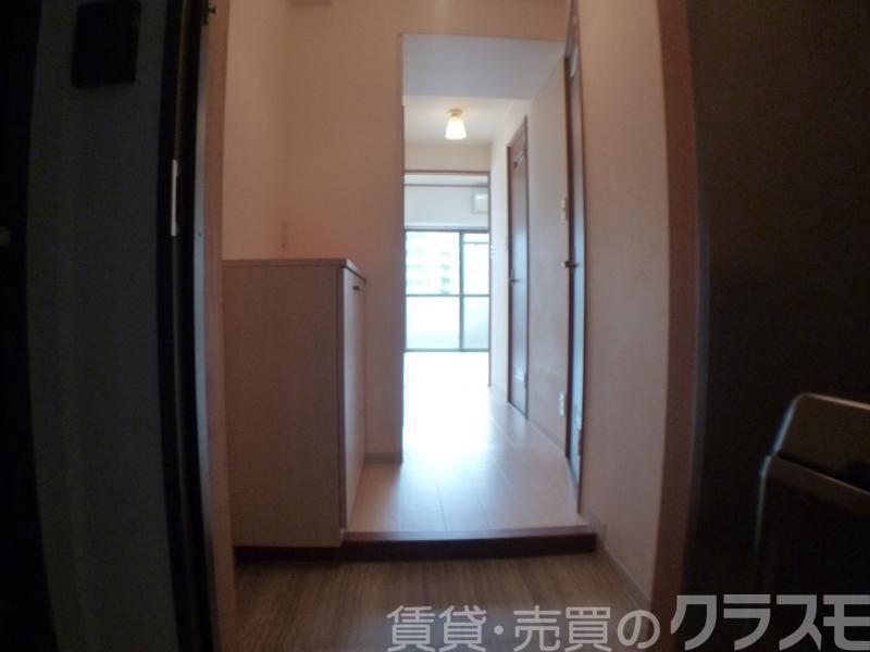 17/30 玄関