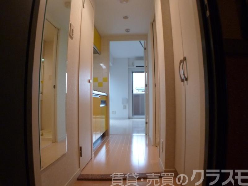 13/30 玄関