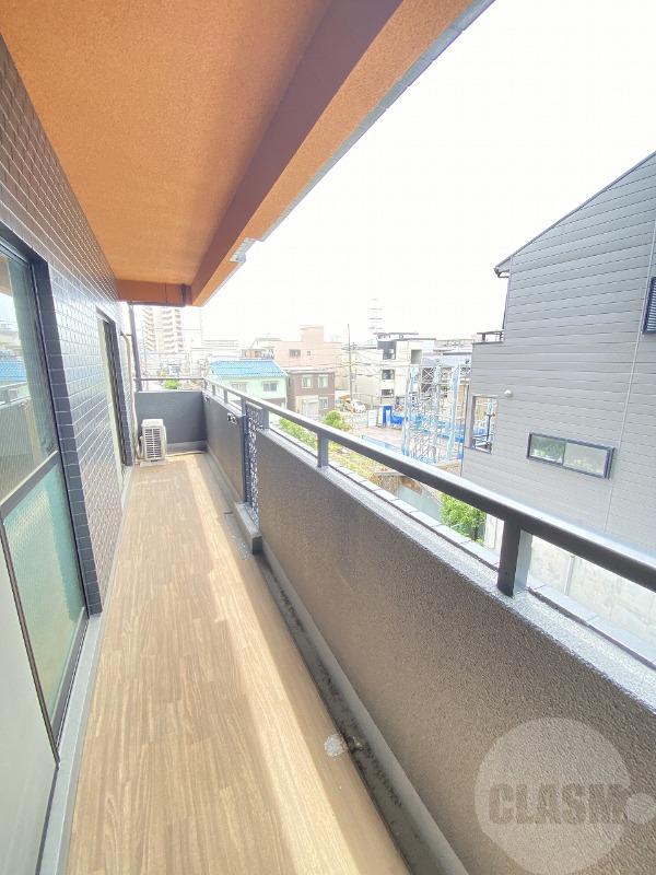 13/30 バルコニー