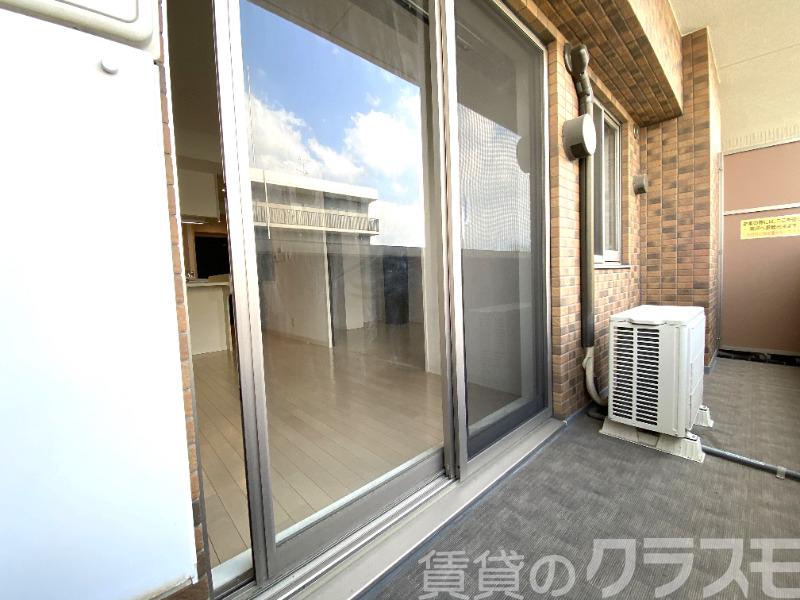 15/26 バルコニー