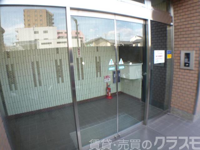 29/30 エントランス