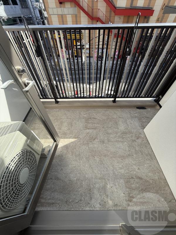 13/30 バルコニー