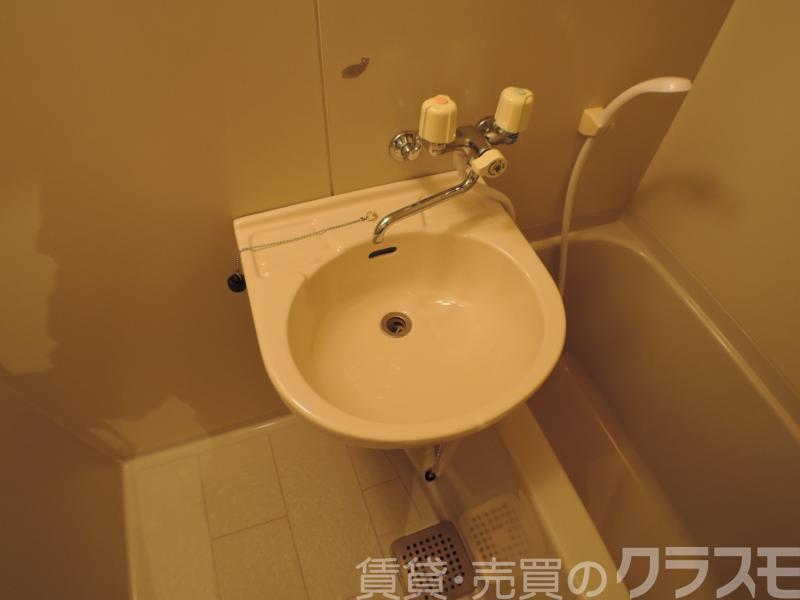 24/30 洗面