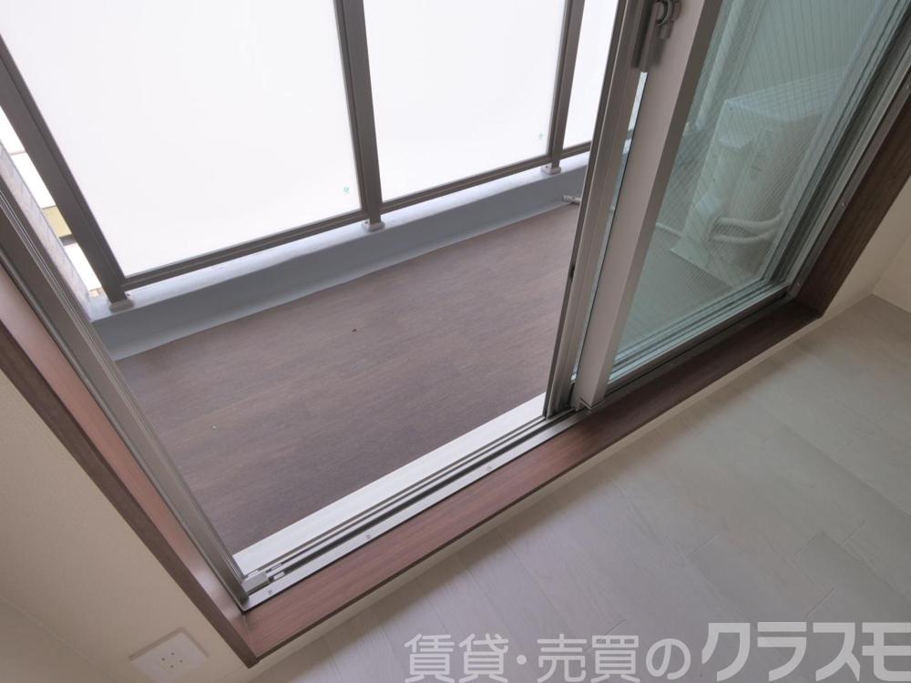 23/30 バルコニー
