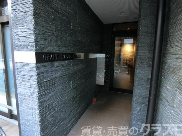 2/3 エントランス