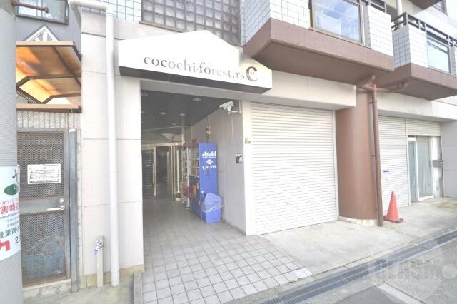 19/28 エントランス