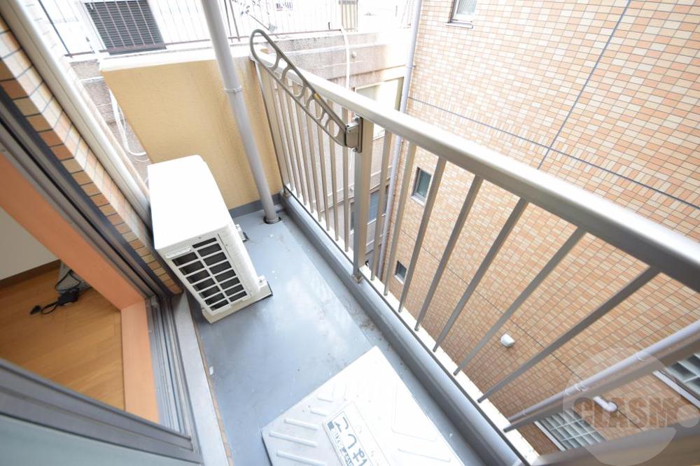 13/30 バルコニー