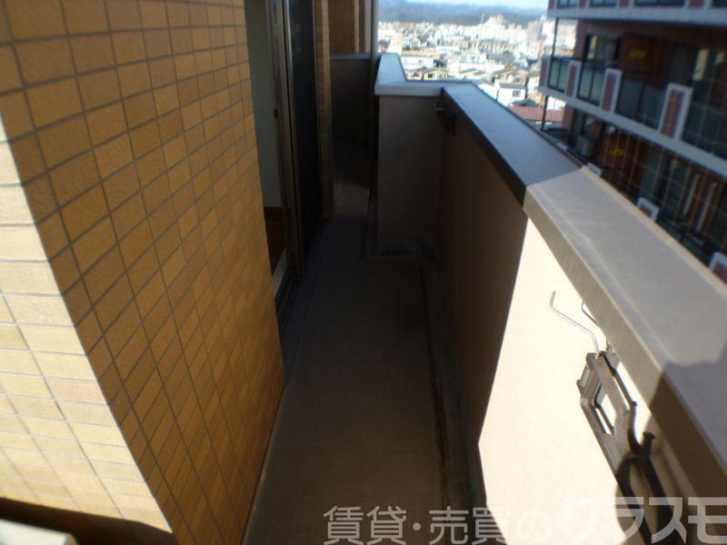 25/30 バルコニー