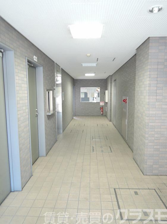 29/30 エントランス