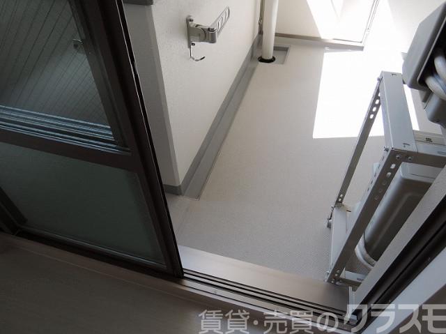 26/30 バルコニー