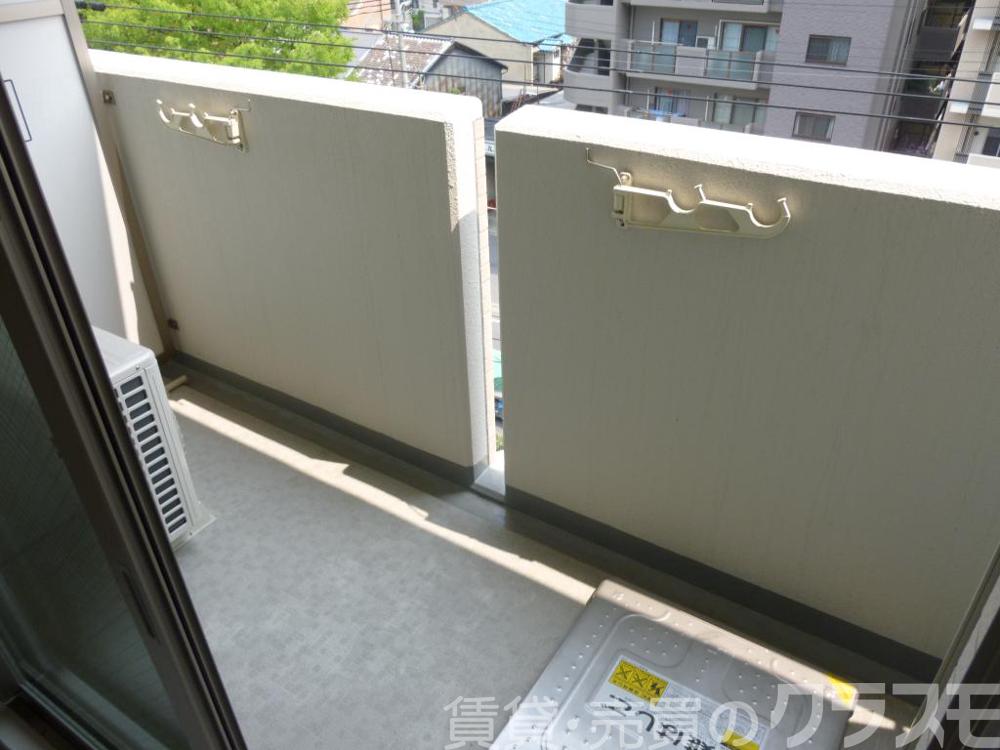 25/30 バルコニー