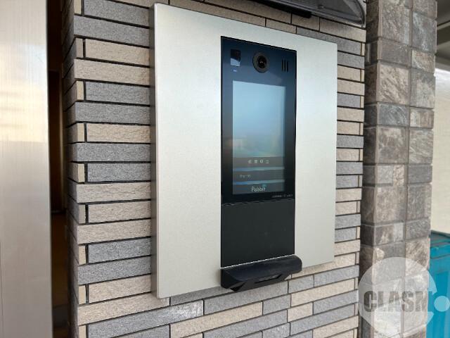 20/30 エントランス