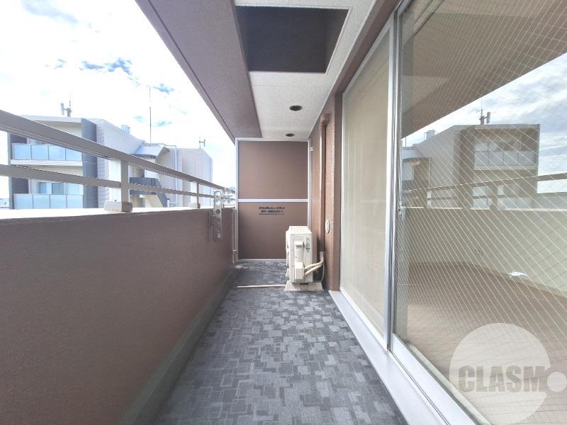 14/27 バルコニー