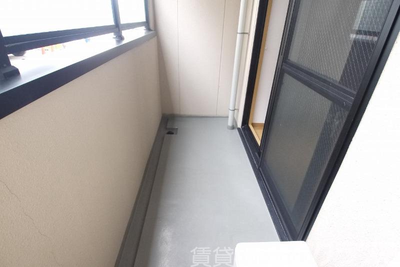 25/30 バルコニー