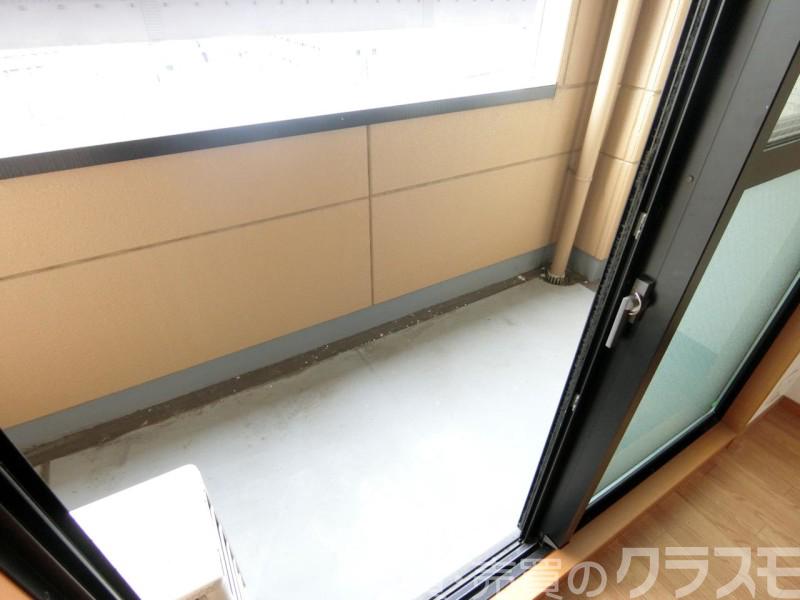 23/30 バルコニー