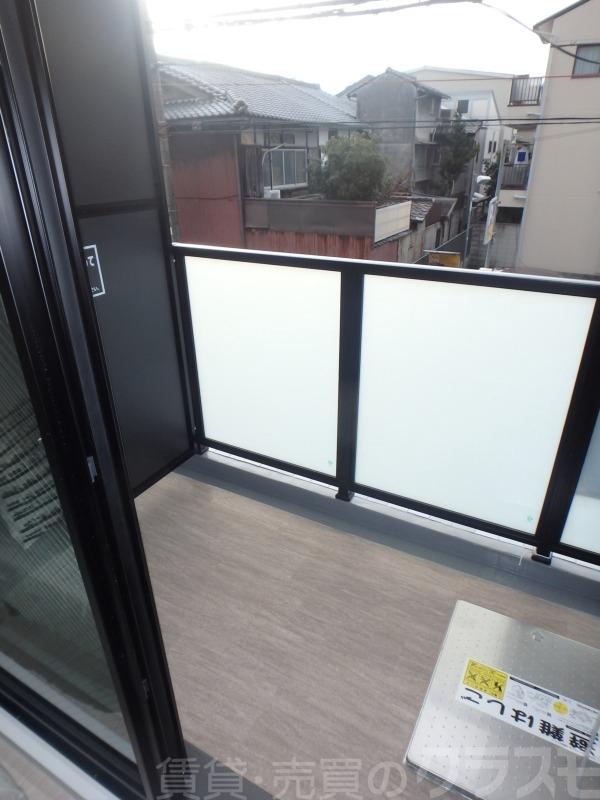 14/28 バルコニー